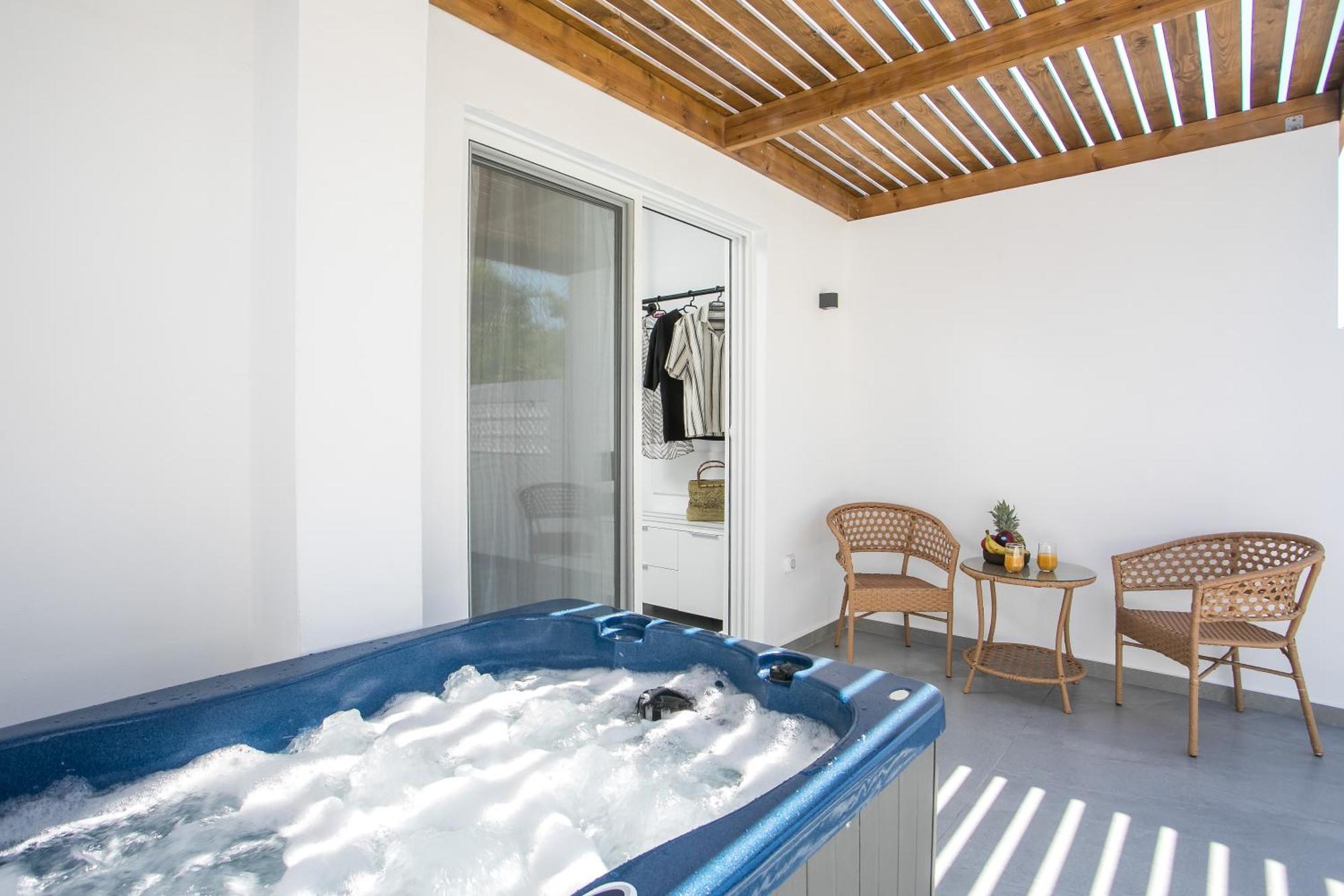 Calma Luxury Studios & Suites Faliraki Exterior foto